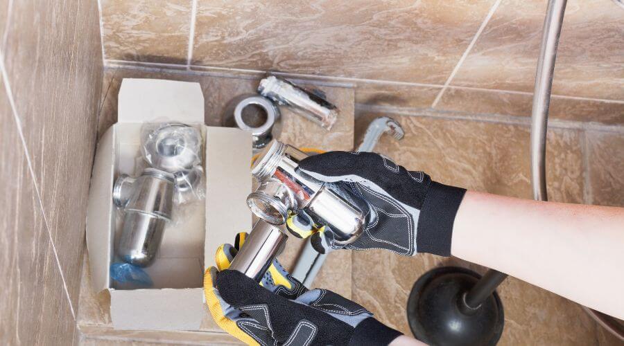 Professional gutter cleaning in Flatwoods, KY